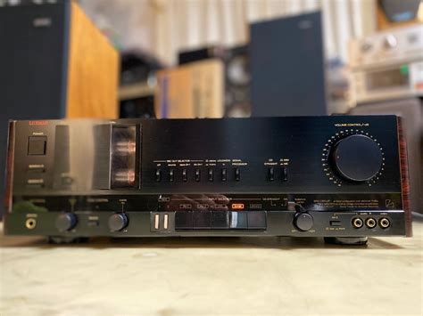 amplificatore luxman lv 104u